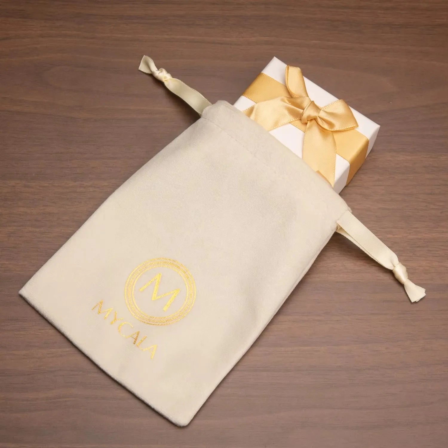 Custom Logo Beige  Velvet Dust Bag Drawstring Bracelet Packaging Small Jewelry Gifts Wholesale Rope Storage Pouch