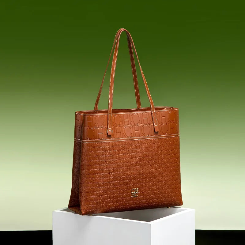 CH Leather Women's Bag Brand Engraved Exquisite Large Capacity Handbag Classic Durable Elegant Fashion Casual Bag with Base