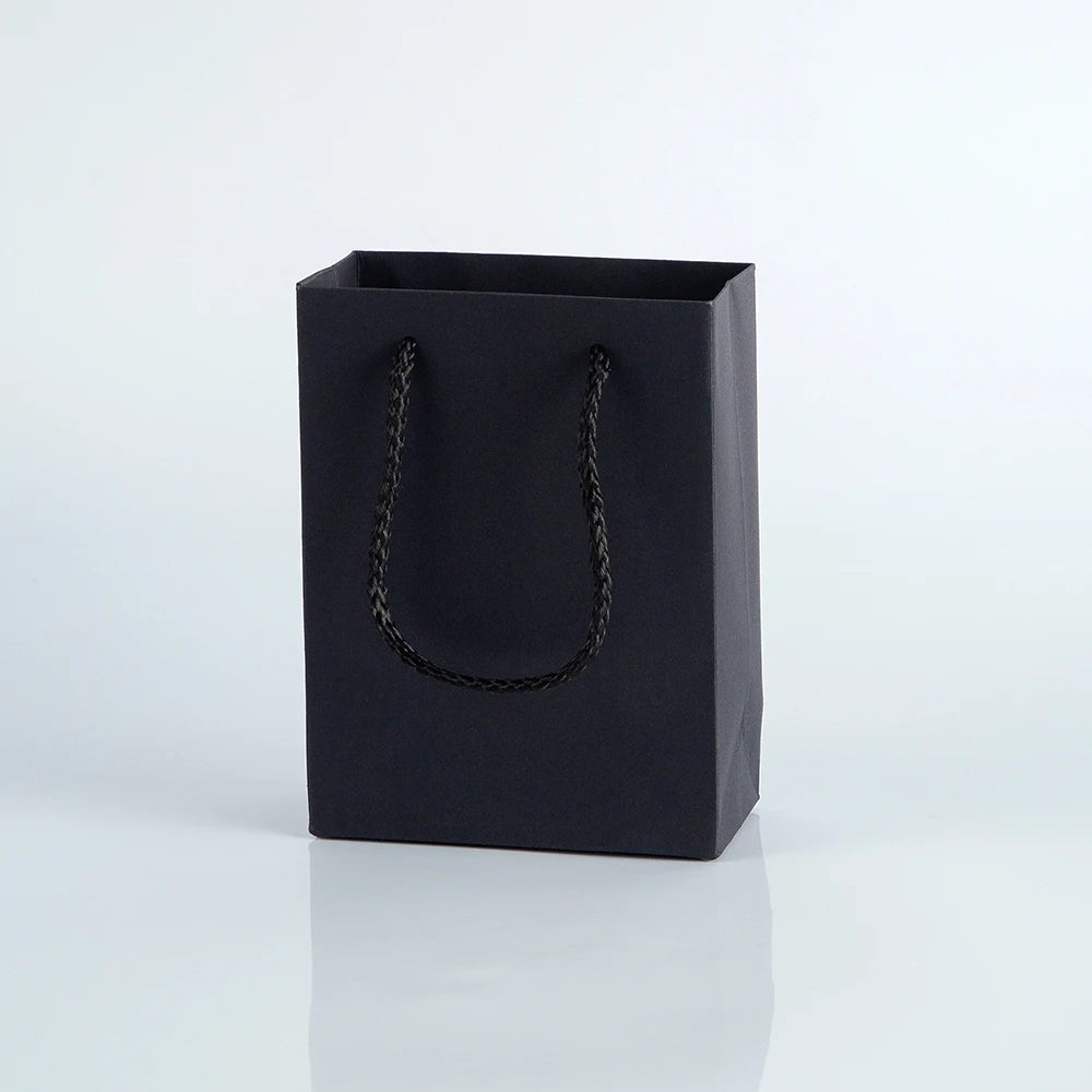 50pcs Custom Logo Luxury Retail Boutique Shopping Tote Bag White Black Kraft Gift Paper Bags For Perfume Shoes Clothes Packaging