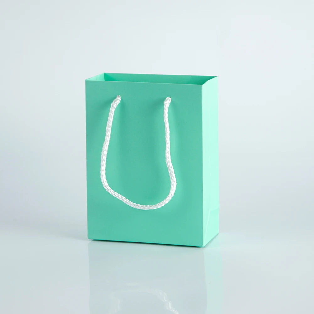 50pcs Custom Logo Luxury Retail Boutique Shopping Tote Bag White Black Kraft Gift Paper Bags For Perfume Shoes Clothes Packaging