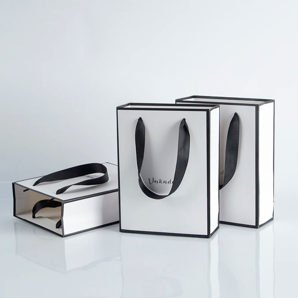 50pcs Custom Logo Luxury Retail Boutique Shopping Tote Bag White Black Kraft Gift Paper Bags For Perfume Shoes Clothes Packaging