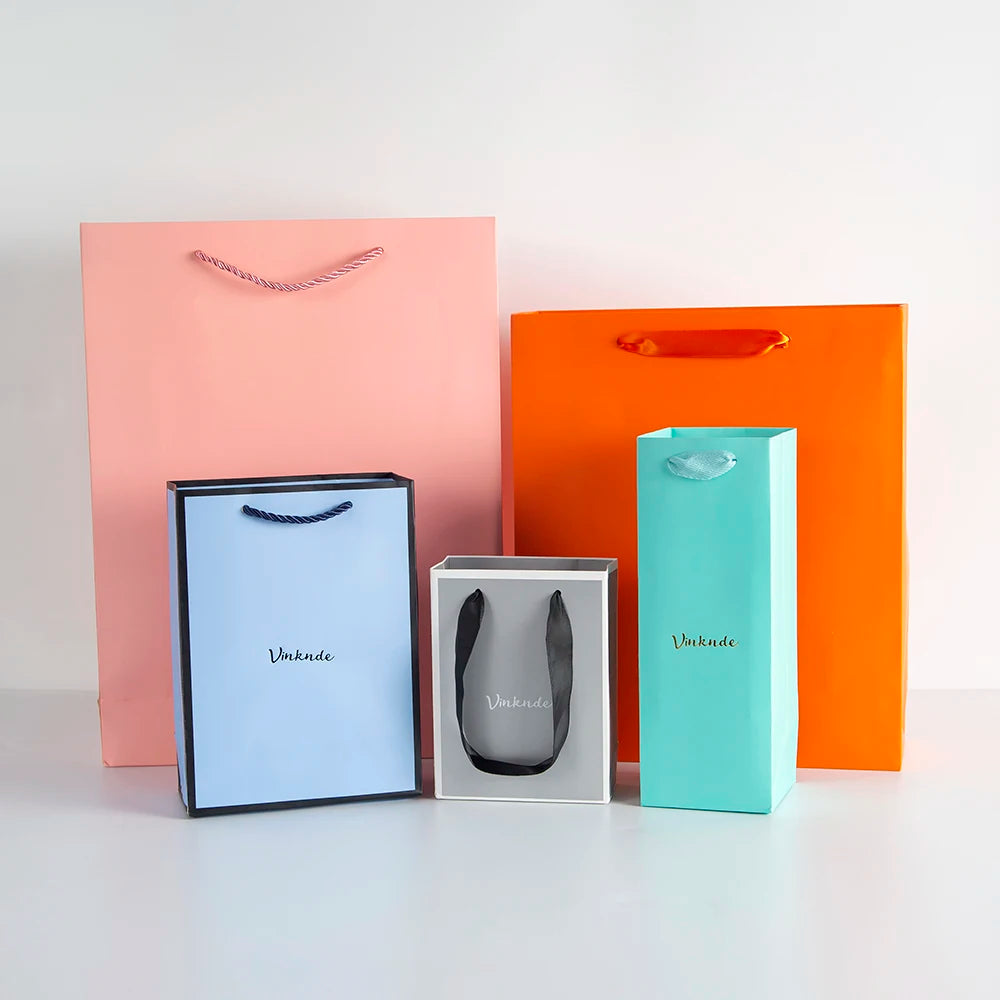 50pcs Custom Logo Luxury Retail Boutique Shopping Tote Bag White Black Kraft Gift Paper Bags For Perfume Shoes Clothes Packaging