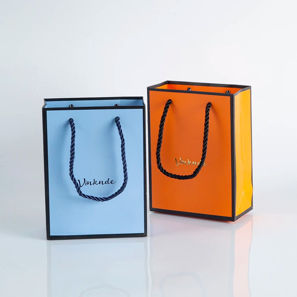 50pcs Custom Logo Luxury Retail Boutique Shopping Tote Bag White Black Kraft Gift Paper Bags For Perfume Shoes Clothes Packaging